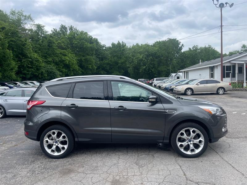Ford Escape Titanium 4WD 2015