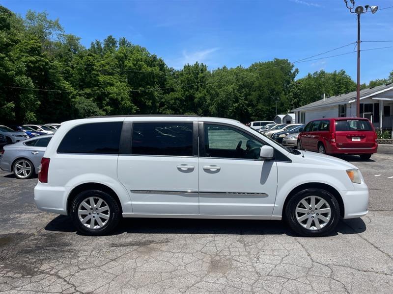 Chrysler Town & Country Touring 2014