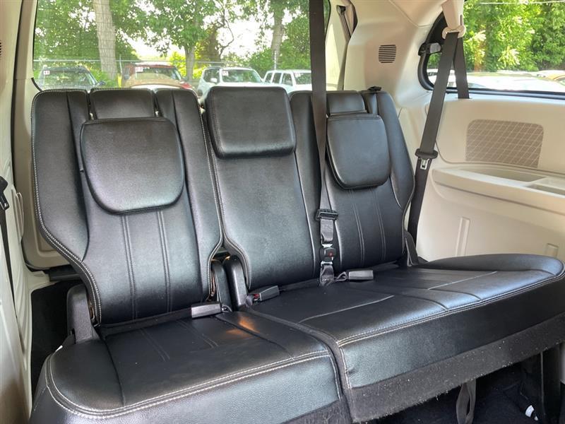 Chrysler Town & Country Touring 2014