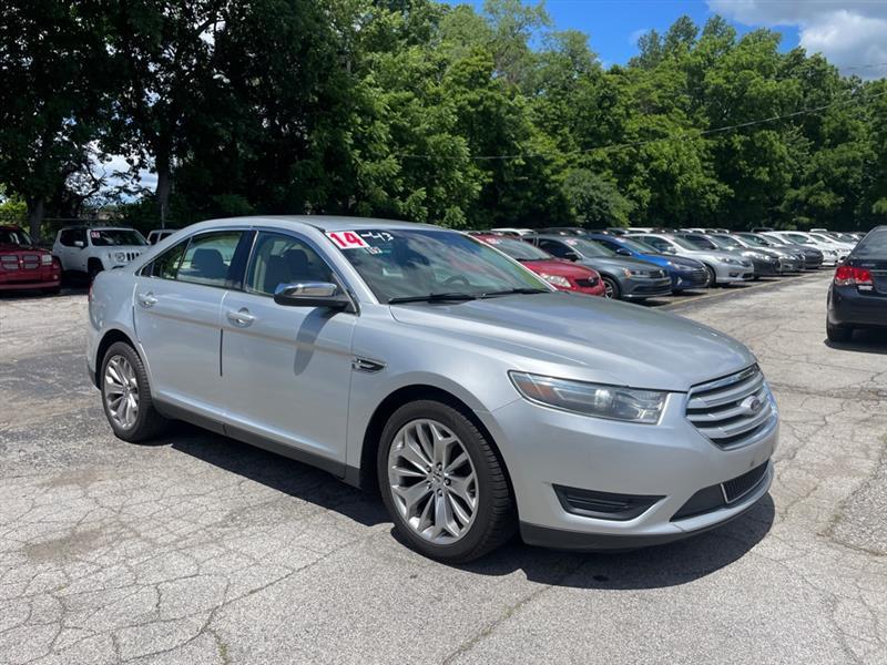 Ford Taurus Limited FWD 2014