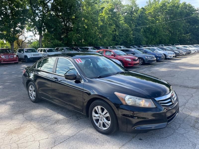 Honda Accord SE Sedan AT 2011