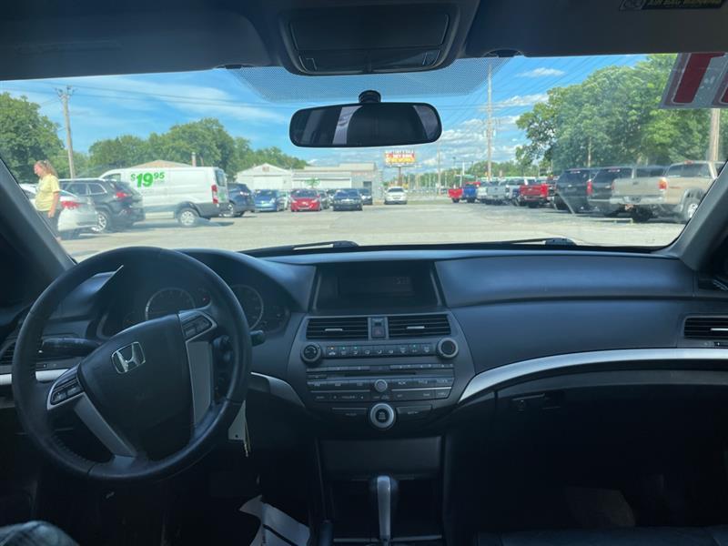 Honda Accord SE Sedan AT 2011