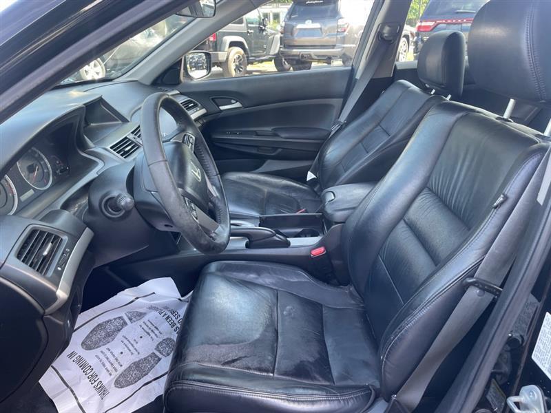 Honda Accord SE Sedan AT 2011