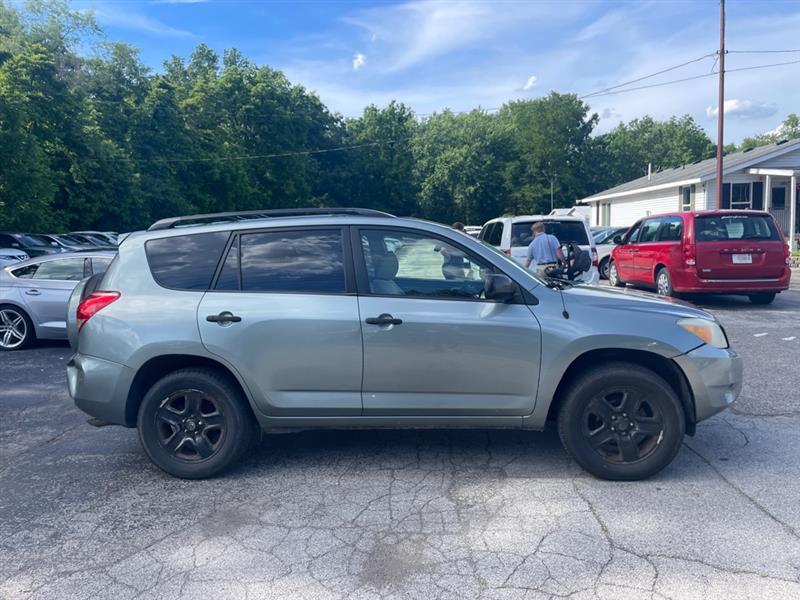 Toyota RAV4 Base I4 2WD 2008