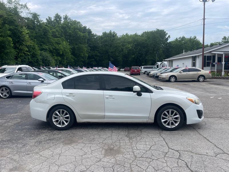 Subaru Impreza 2.0i Premium 4-Door w/All Weather Package 2014