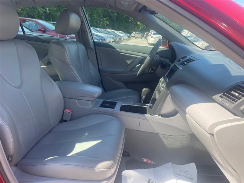 Toyota Camry Hybrid Sedan 2007