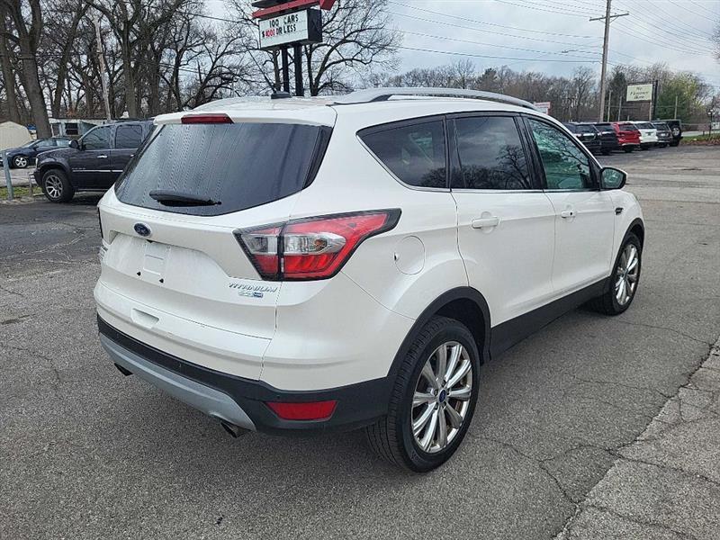 Ford Escape Titanium 4WD 2017
