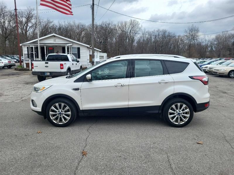 Ford Escape Titanium 4WD 2017