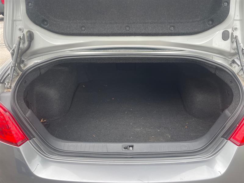 Nissan Maxima S 2009