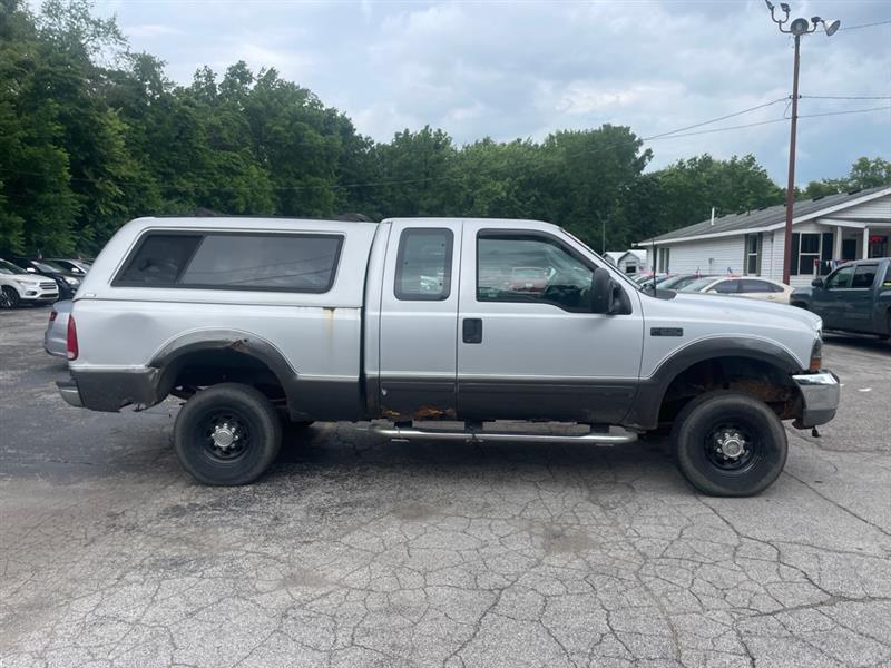 Ford F-250 SD XL SuperCab 4WD 2003