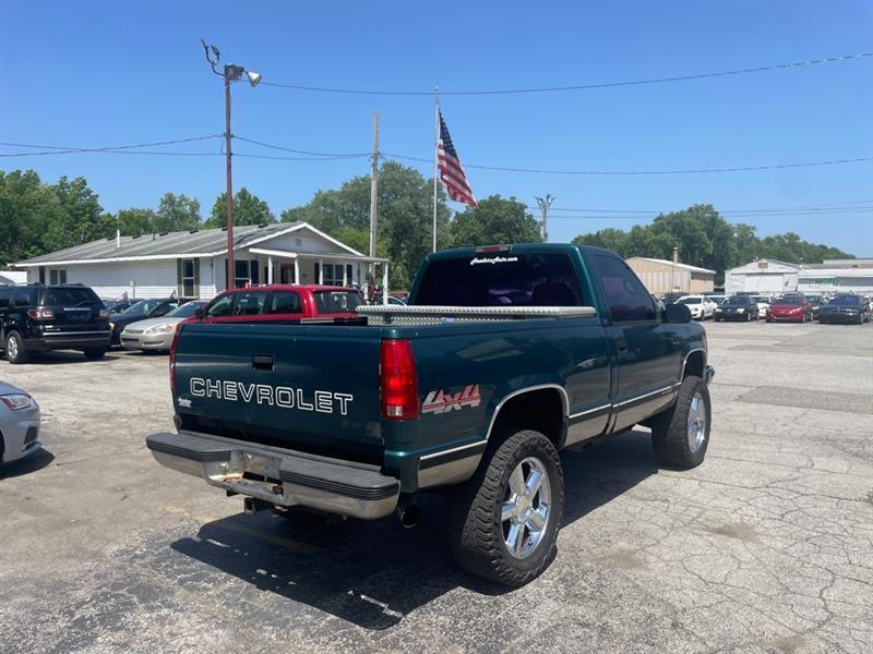Chevrolet C/K 1500 Reg. Cab 6.5-ft. Bed 4WD 1995