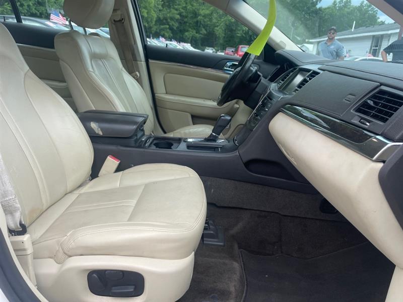 Lincoln MKS FWD 2013