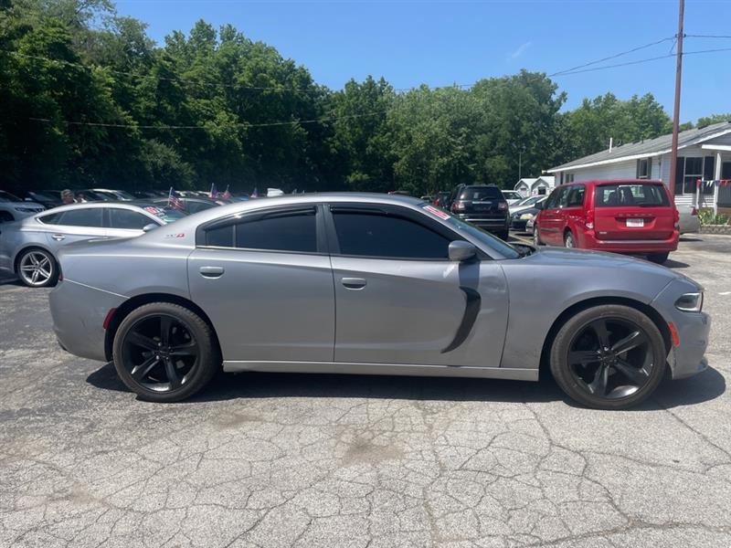 Dodge Charger SXT 2016