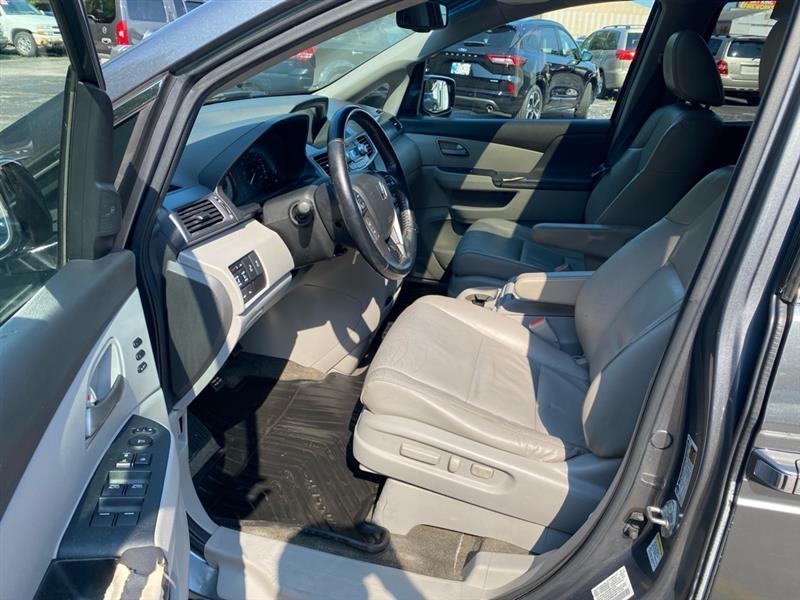 Honda Odyssey Touring 2011