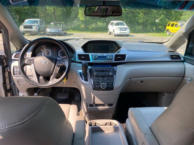 Honda Odyssey Touring 2011