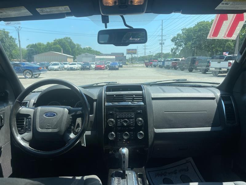 Ford Escape XLT 4WD 2011