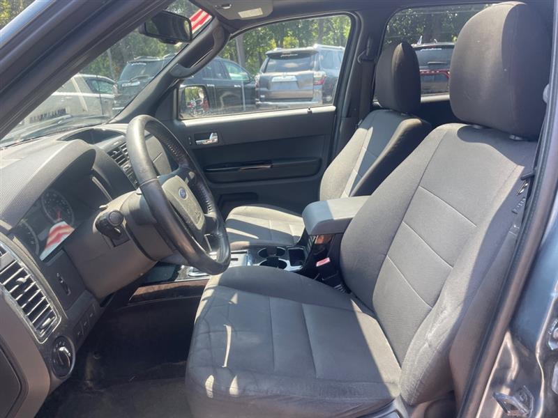 Ford Escape XLT 4WD 2011