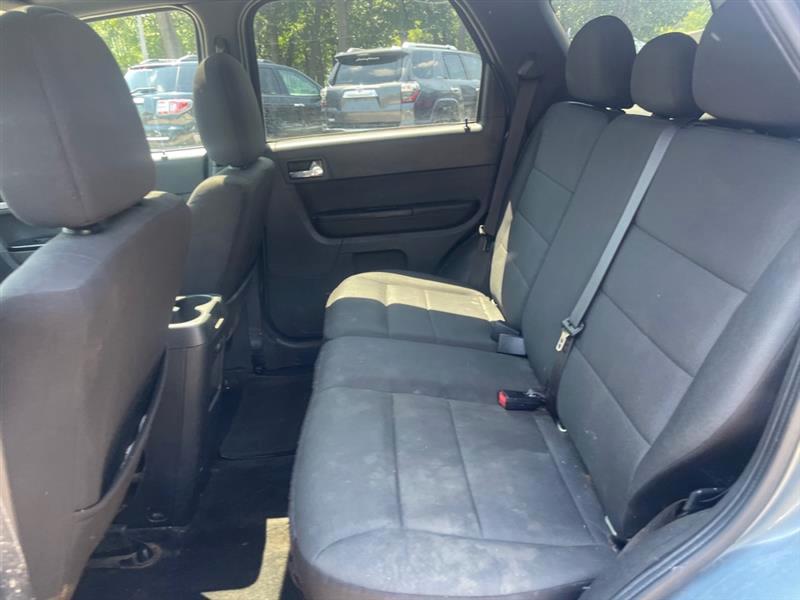 Ford Escape XLT 4WD 2011
