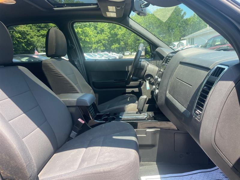Ford Escape XLT 4WD 2011