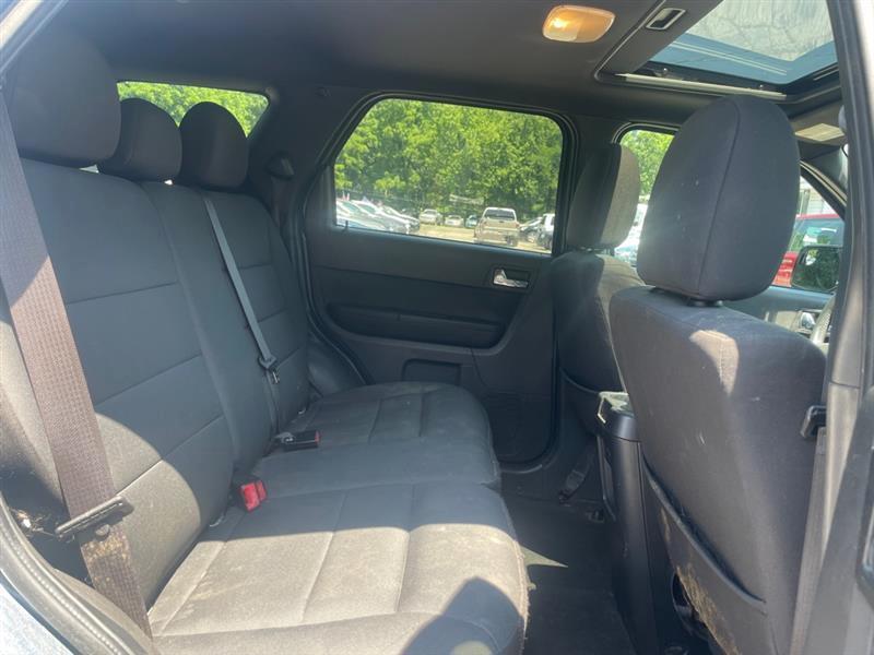 Ford Escape XLT 4WD 2011