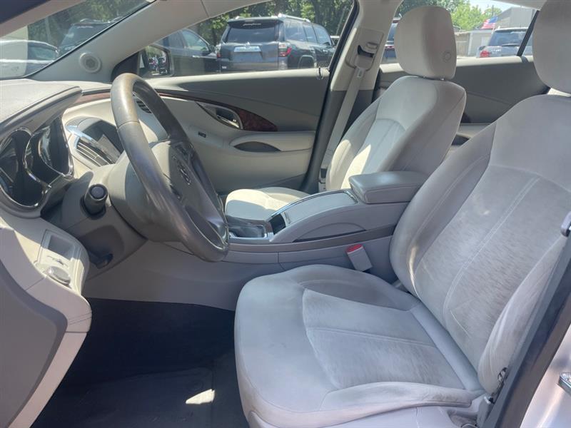 Buick LaCrosse Convenience Package 2012