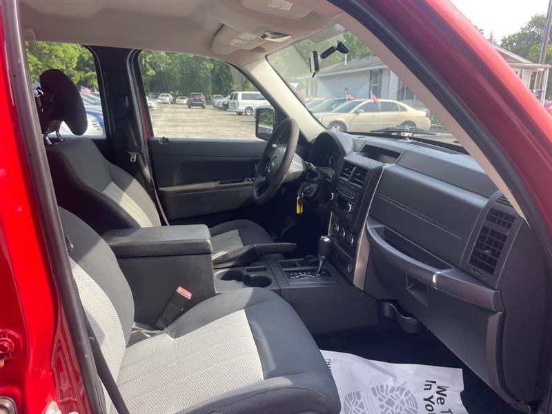 Jeep Liberty Sport 4WD 2010