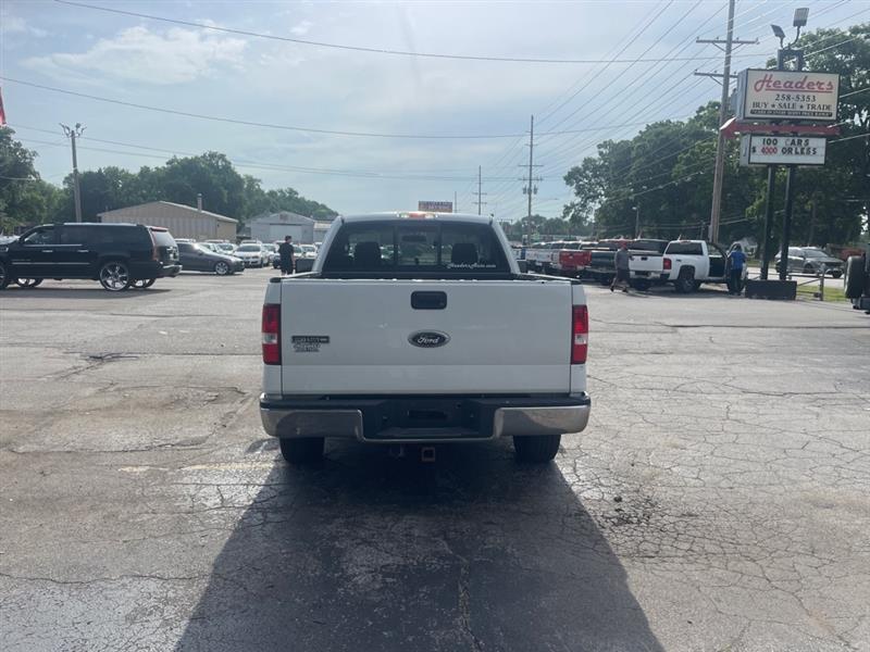 Ford F-150 XLT Long Bed 2WD 2004