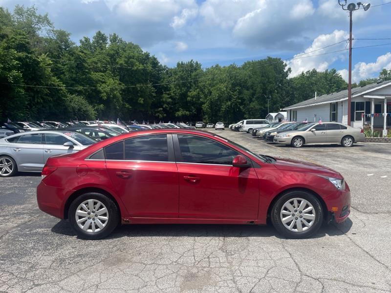 Chevrolet Cruze 1LT 2011