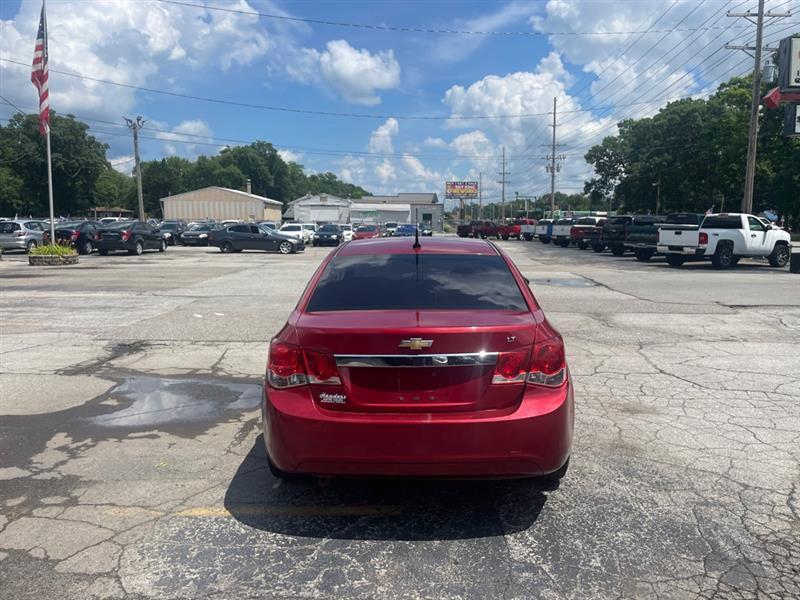 Chevrolet Cruze 1LT 2011