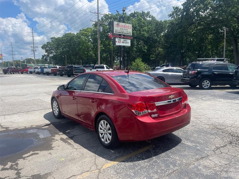 Chevrolet Cruze 1LT 2011