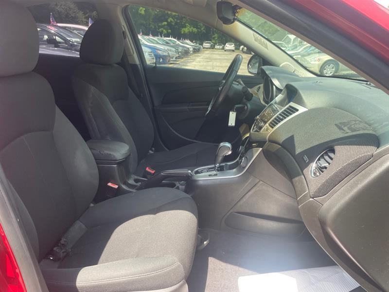 Chevrolet Cruze 1LT 2011