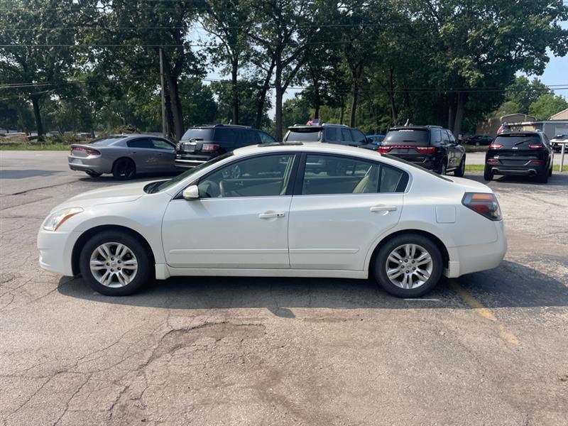 Nissan Altima 2.5 S 2012