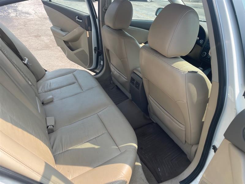 Nissan Altima 2.5 S 2012