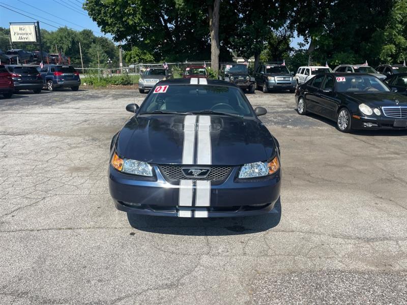 Ford Mustang Bullitt GT 2001