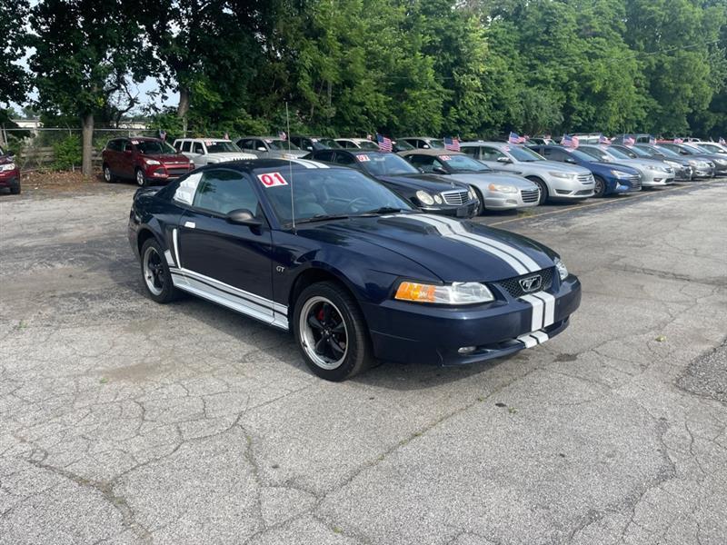 Ford Mustang Bullitt GT 2001