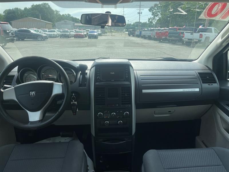 Dodge Grand Caravan SE 2010