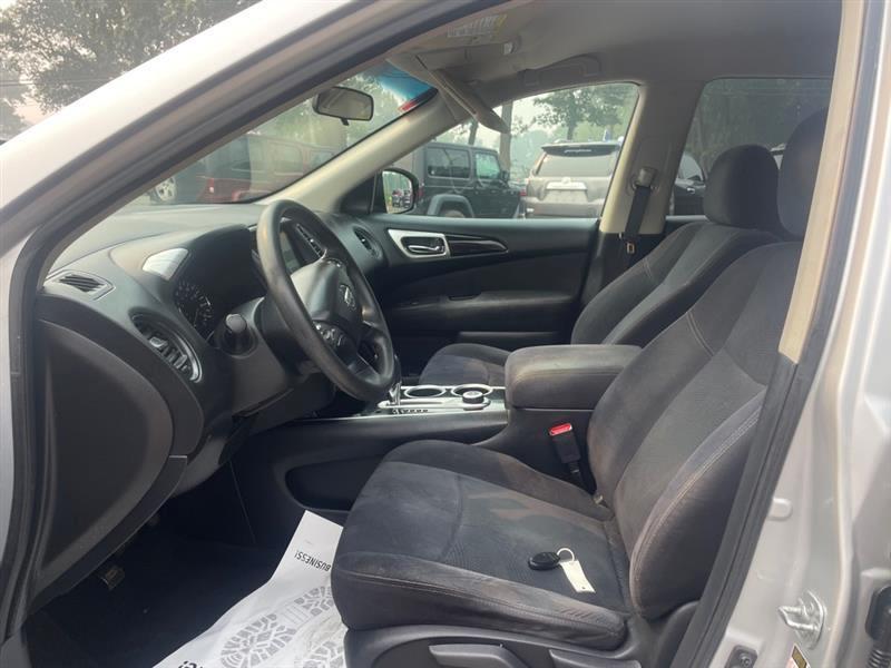 Nissan Pathfinder S 4WD 2013
