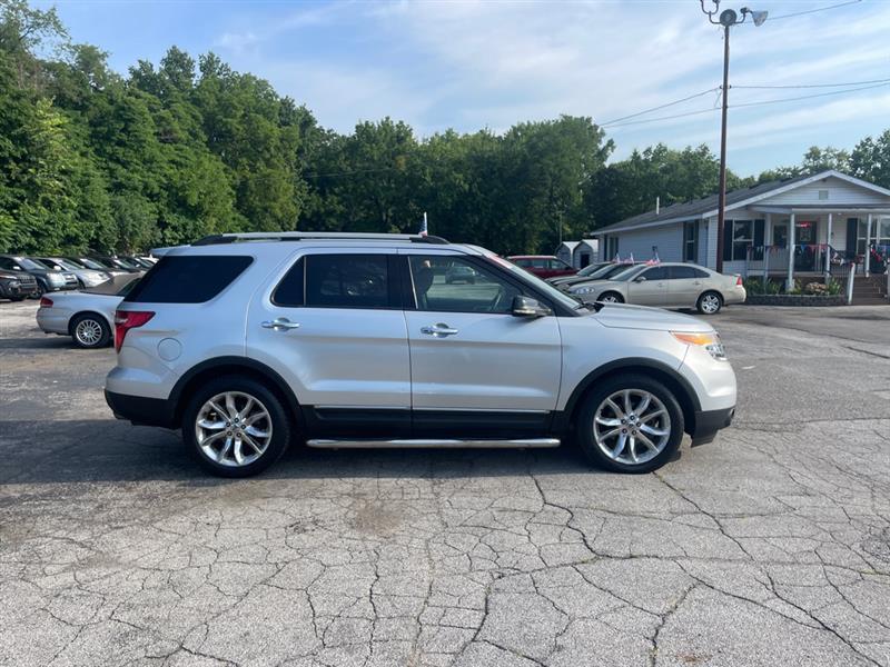 Ford Explorer XLT FWD 2011