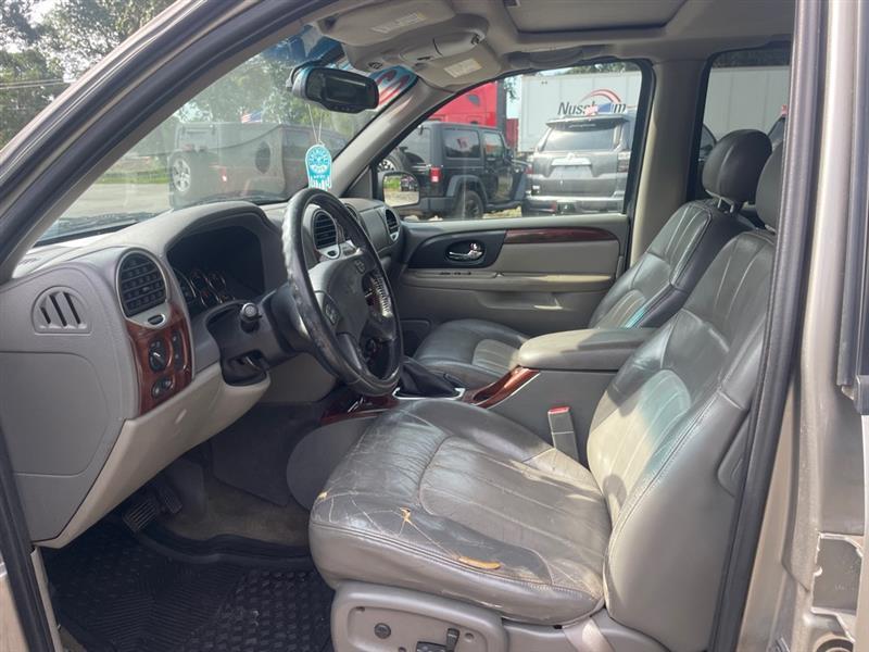GMC Envoy SLE 4WD 2002