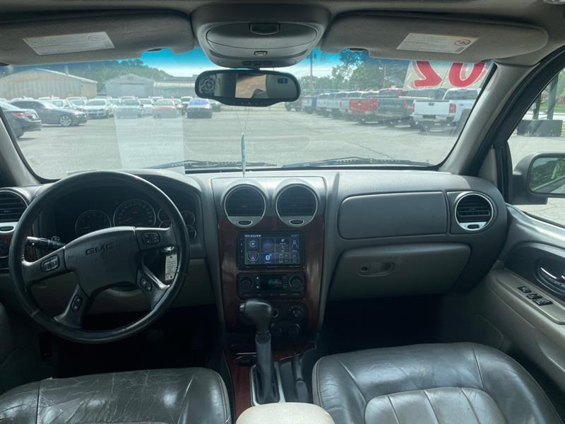 GMC Envoy SLE 4WD 2002
