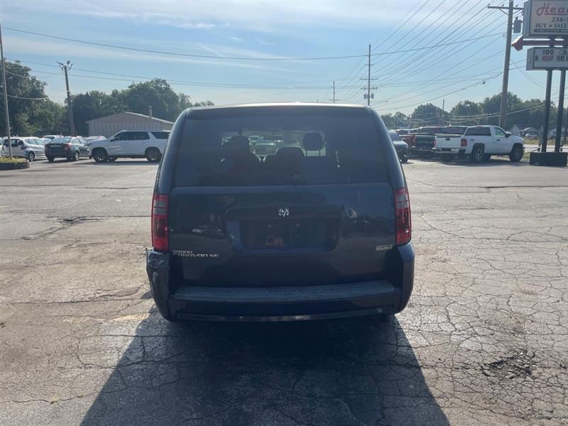 Dodge Grand Caravan SE 2008