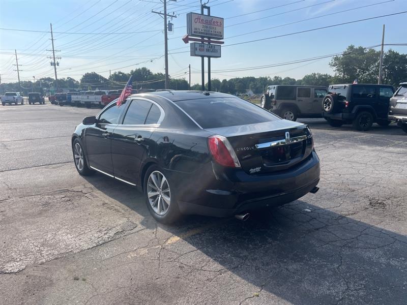 Lincoln MKS FWD 2009