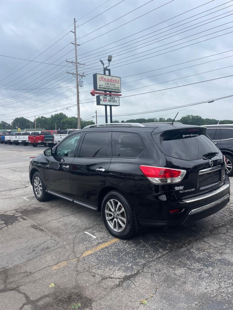 Nissan Pathfinder S 4WD 2015