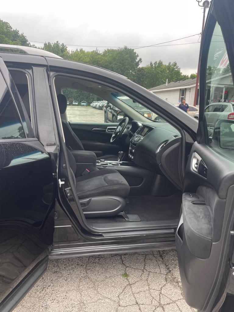 Nissan Pathfinder S 4WD 2015
