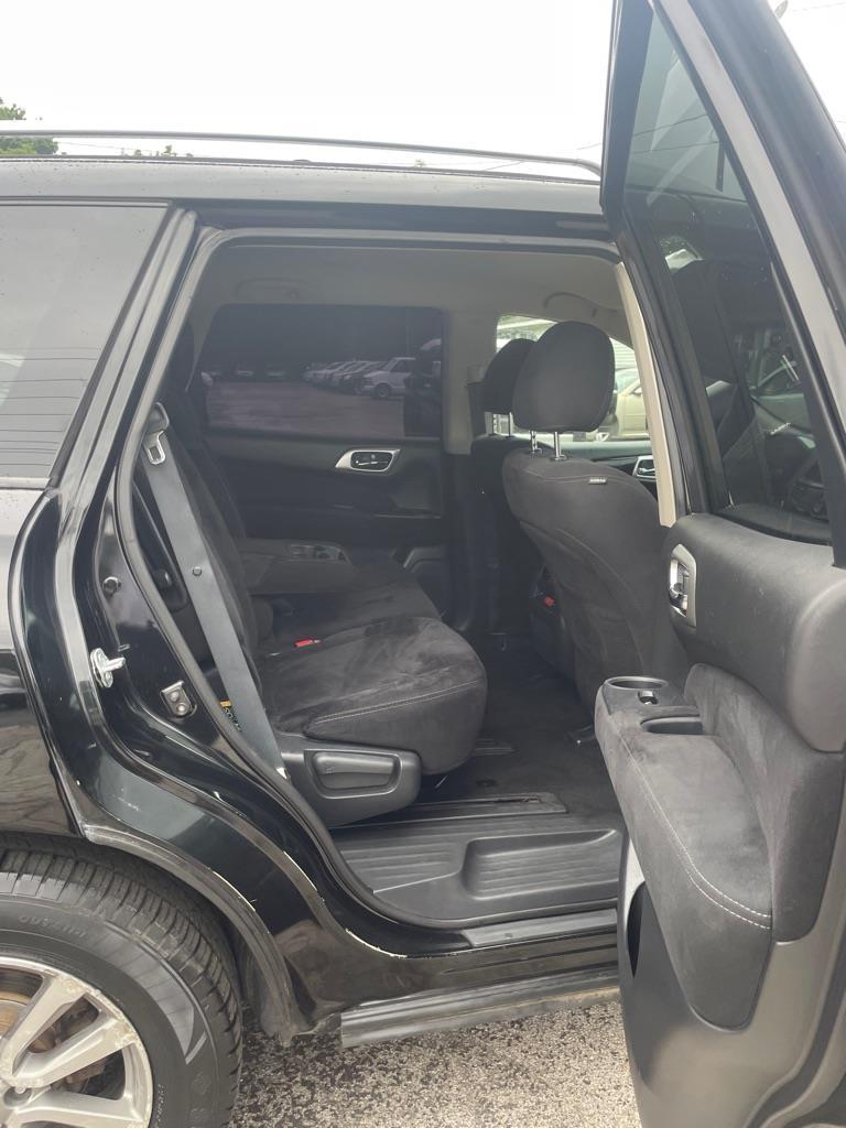 Nissan Pathfinder S 4WD 2015