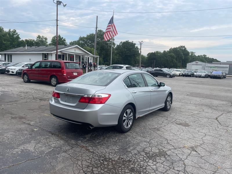 Honda Accord LX Sedan CVT 2013