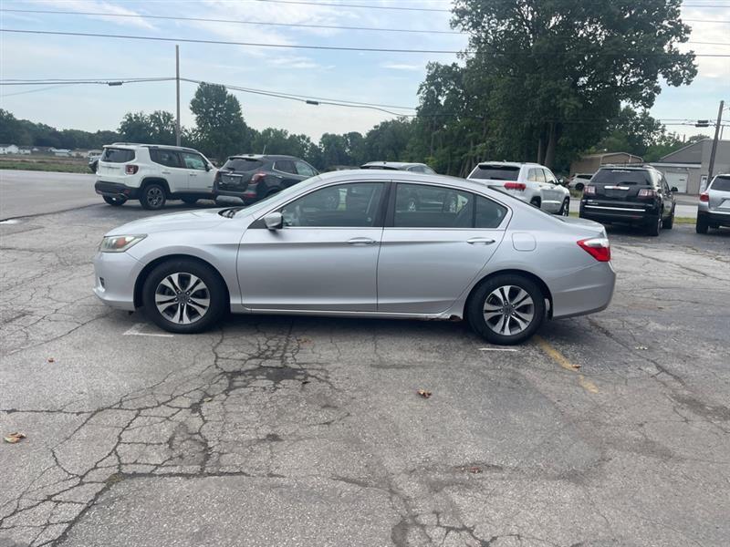 Honda Accord LX Sedan CVT 2013