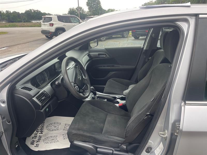 Honda Accord LX Sedan CVT 2013
