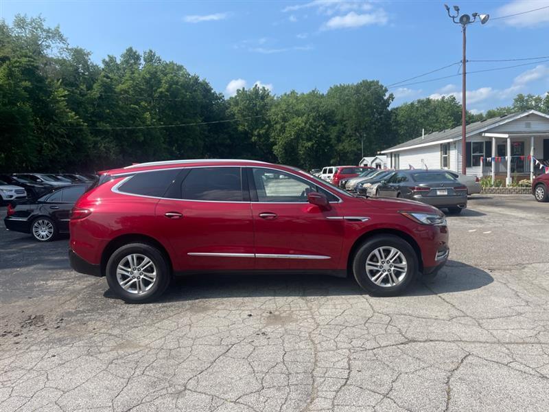 Buick Enclave Essence FWD 2018