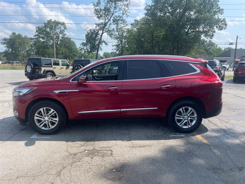 Buick Enclave Essence FWD 2018